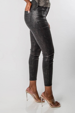 MID-RISE SKINNY FIT BLACK SNAKESKIN PANTS-MISCHUN