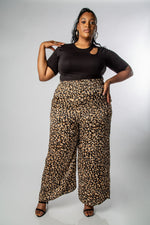 PLUS SIZE LEOPARD PRINT SATIN WIDE-LEG PANTS-MISCHUN