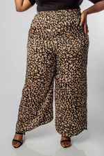 PLUS SIZE LEOPARD PRINT SATIN WIDE-LEG PANTS-MISCHUN